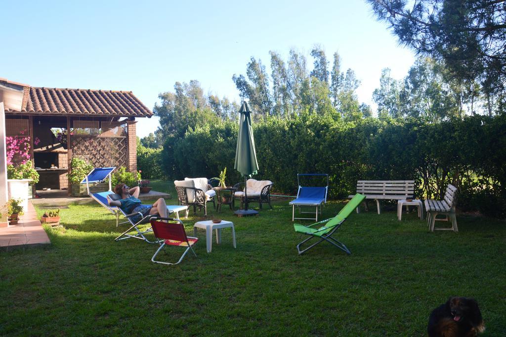 B&B Fra E Fe Arborea Exterior photo