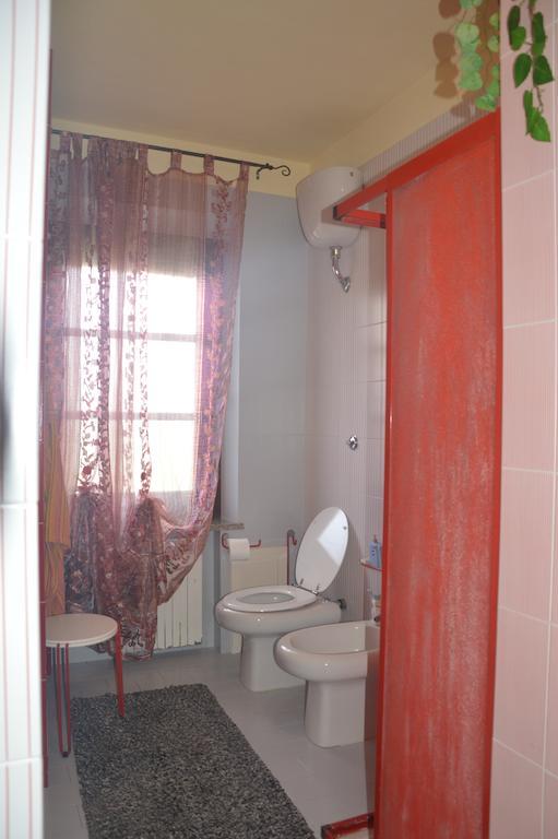 B&B Fra E Fe Arborea Room photo